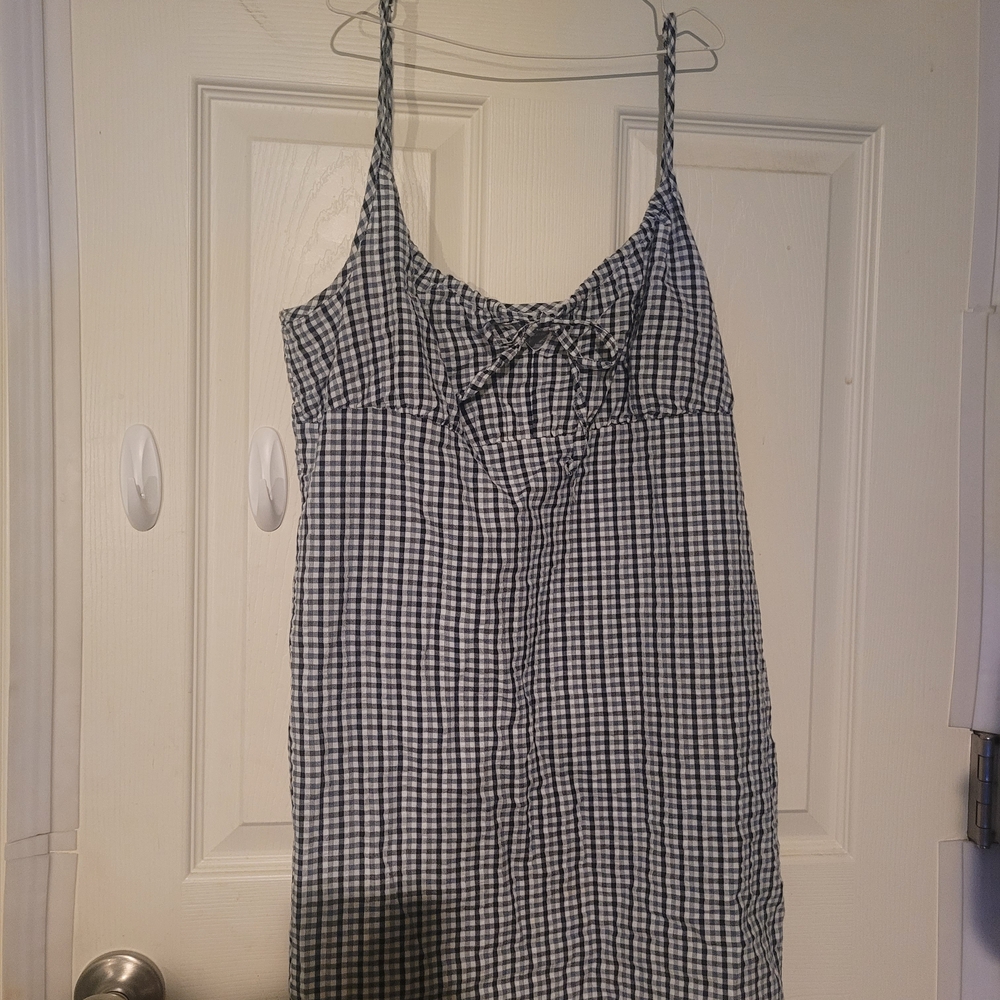 Sky and Sparrow Black and White Checkered Midi Dress